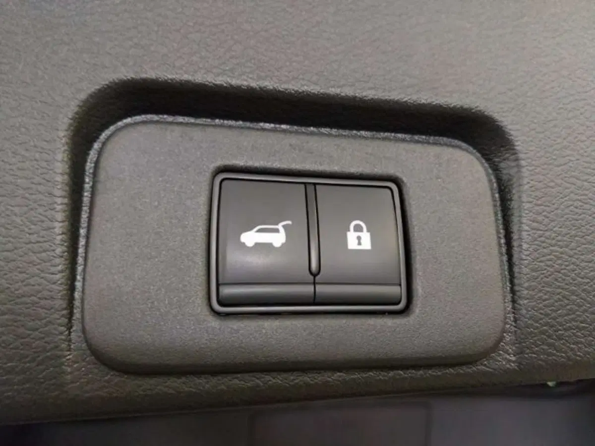 Nissan X-Trail usata a Firenze (10)