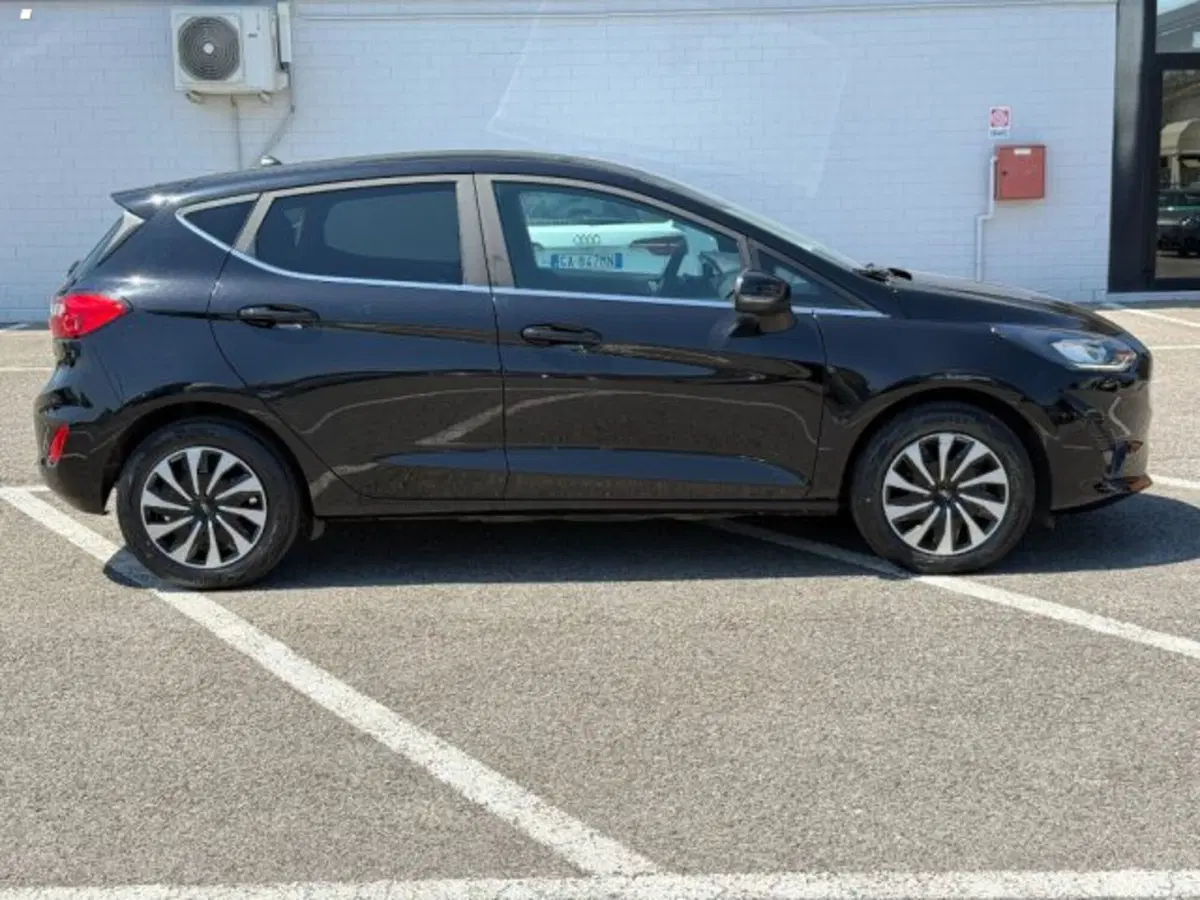 Ford Fiesta usata a Lucca (4)