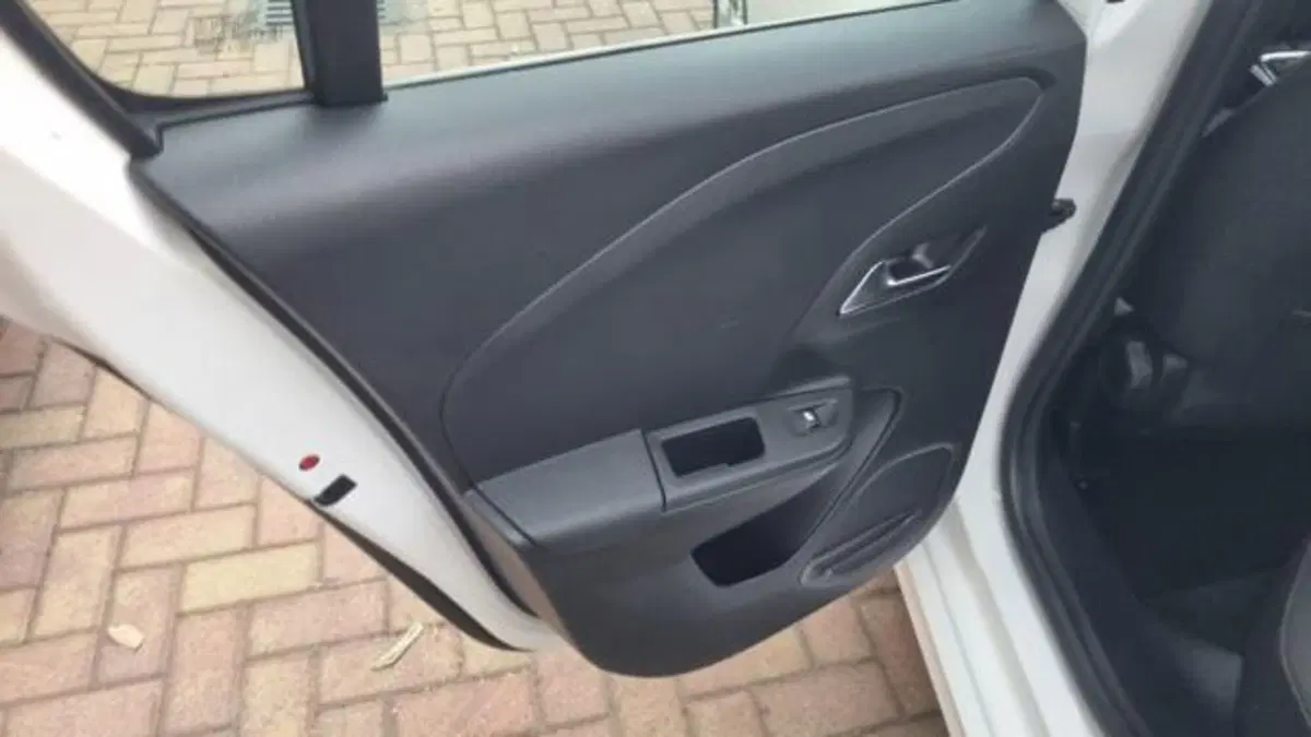 Opel Corsa usata a Savona (10)