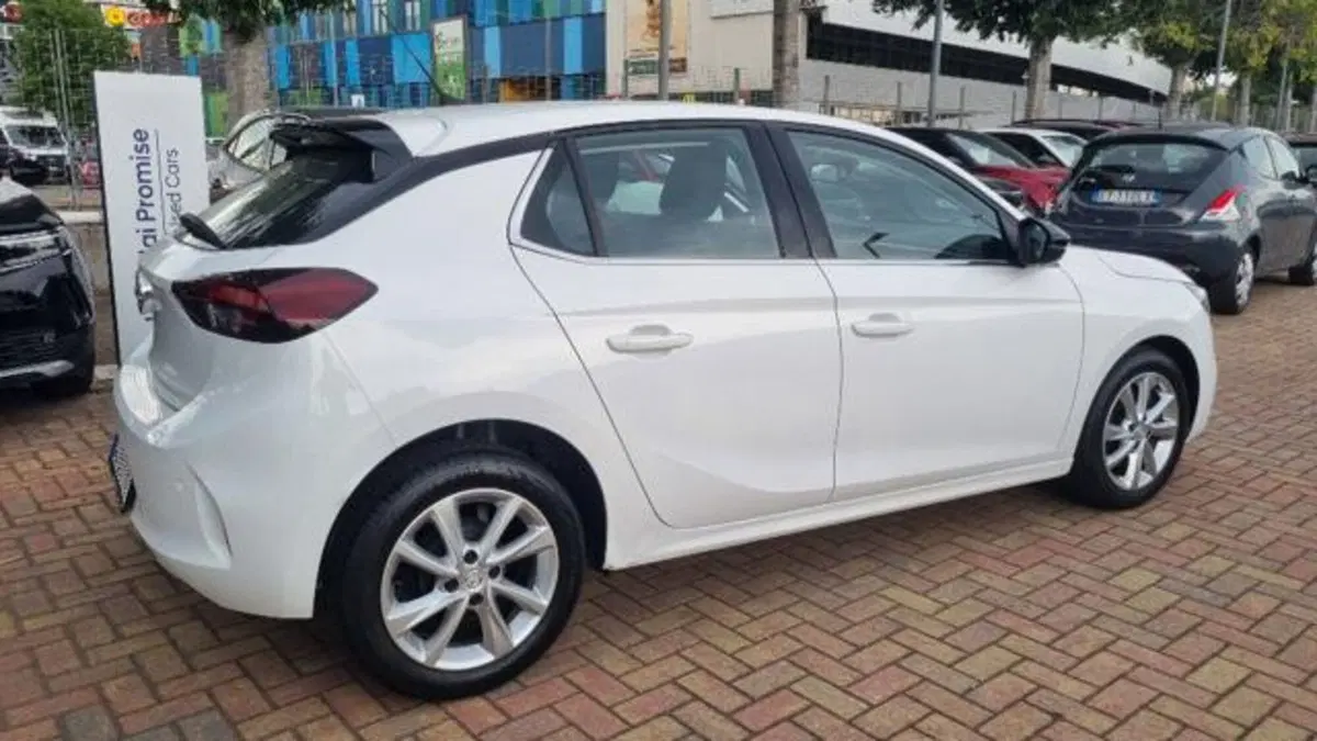 Opel Corsa usata a Savona (4)