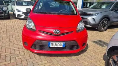 Toyota Aygo 1.0 12V VVT-i 3 porte Edition del 2013 usata a Savona
