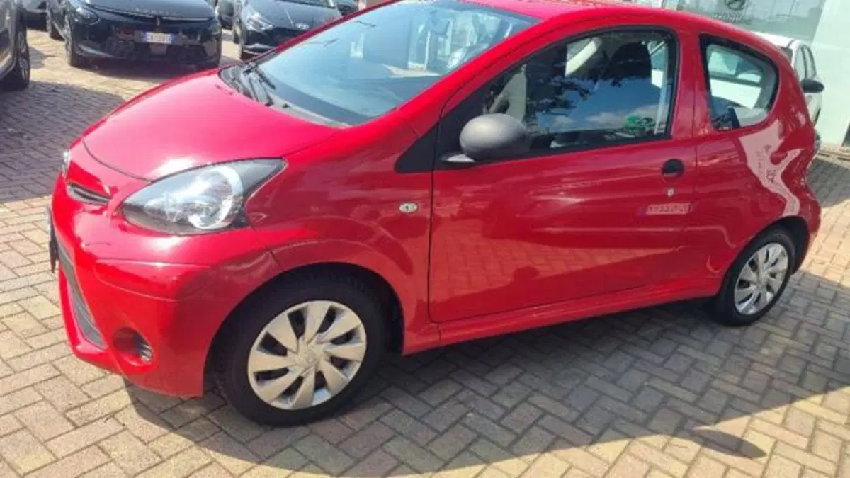 Toyota Aygo usata a Savona (4)