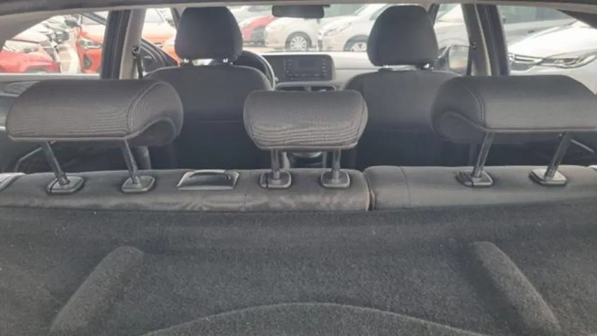 Hyundai i10 usata a Savona (16)