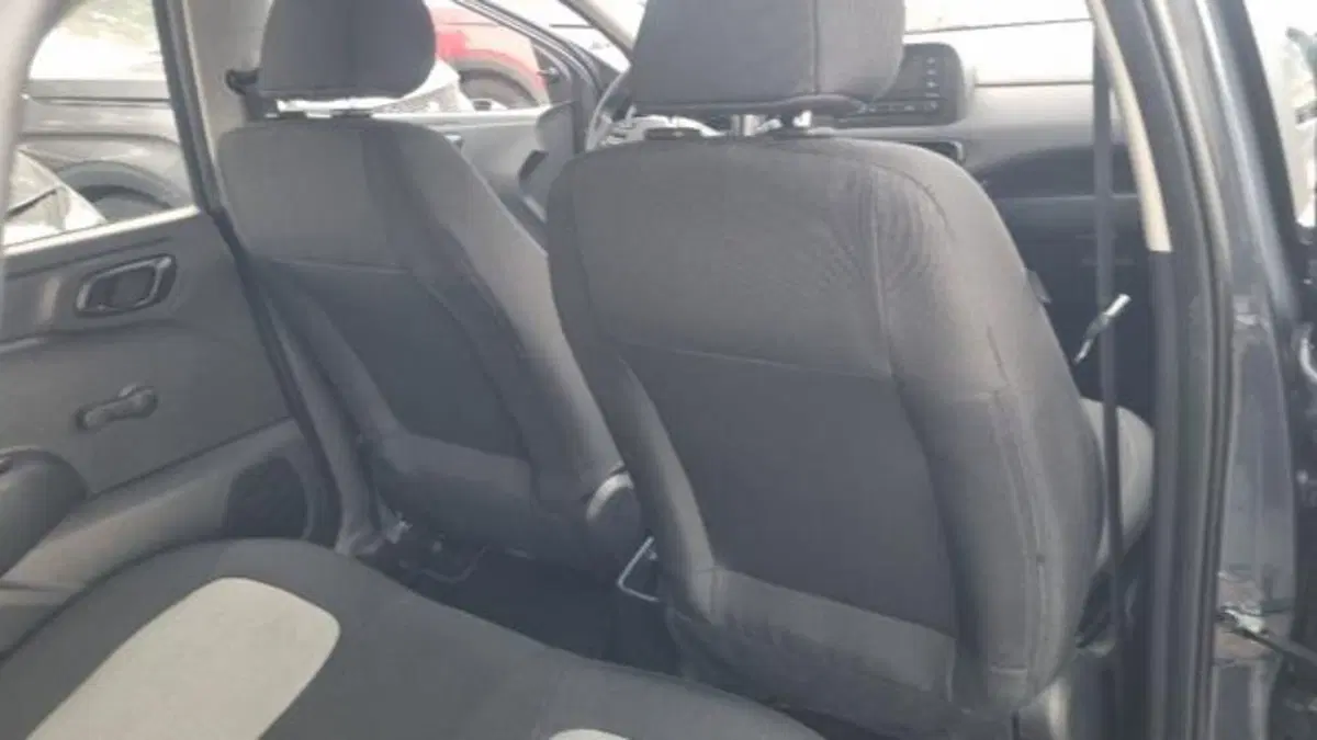 Hyundai i10 usata a Savona (18)