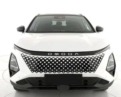Omoda Omoda 5 2026 1.6 tgdi Pure 7dct nuova a Castenaso