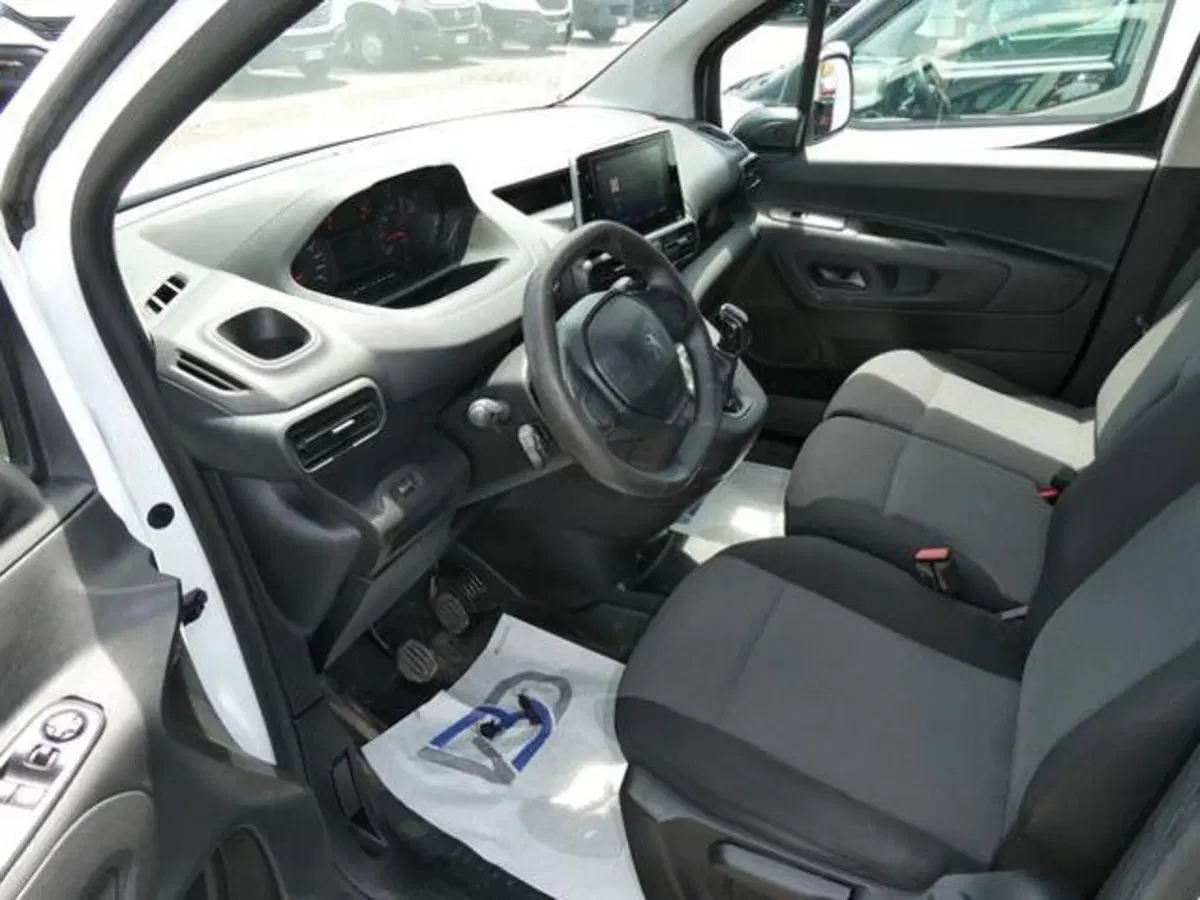 Peugeot Partner Furgone usata a Brescia (11)