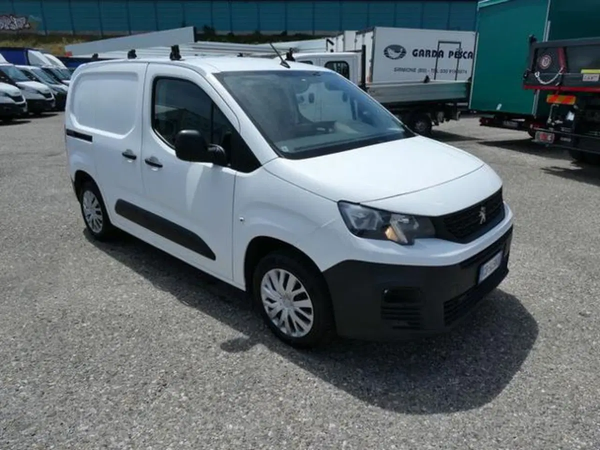Peugeot Partner Furgone usata a Brescia (2)