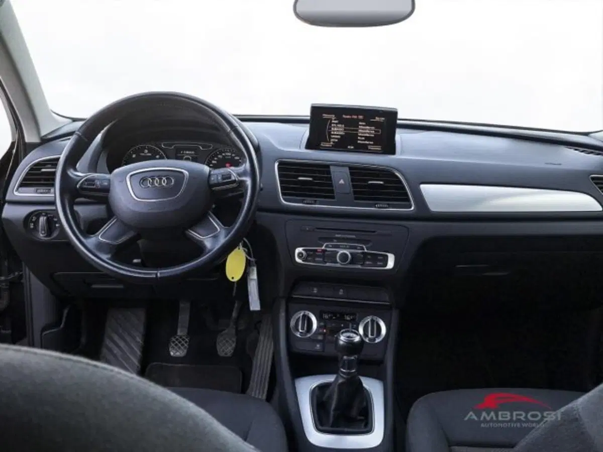 Audi Q3 usata a Perugia (12)