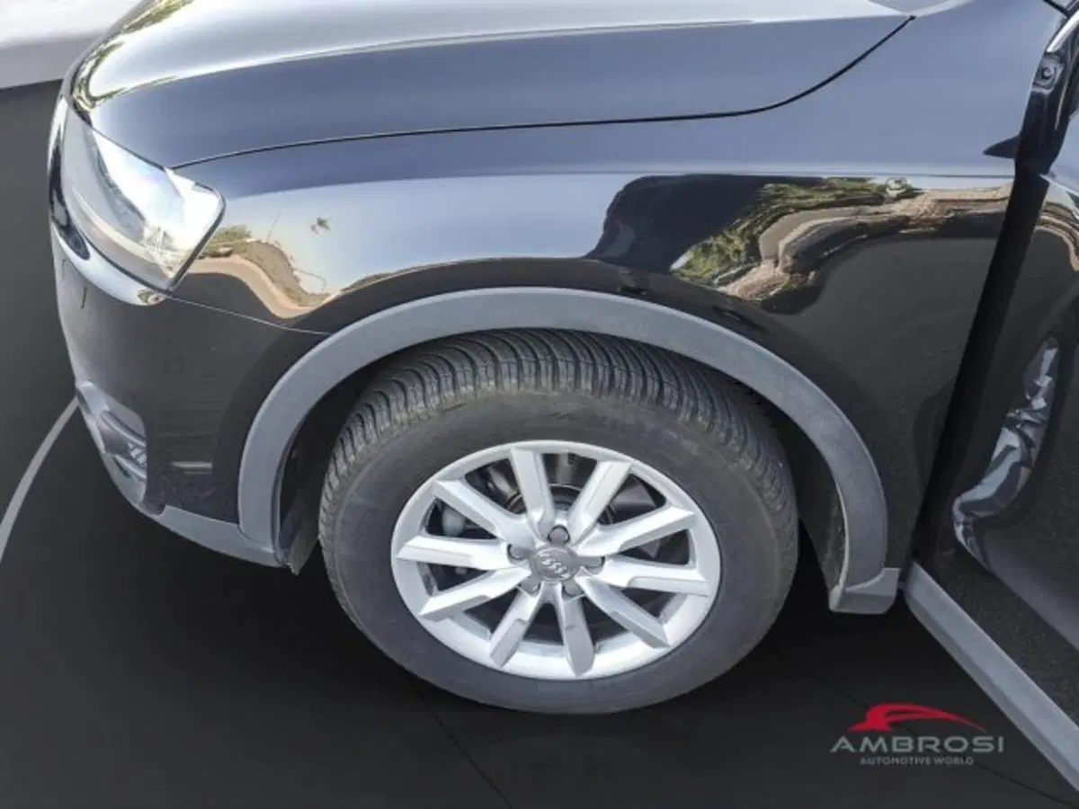 Audi Q3 usata a Perugia (13)