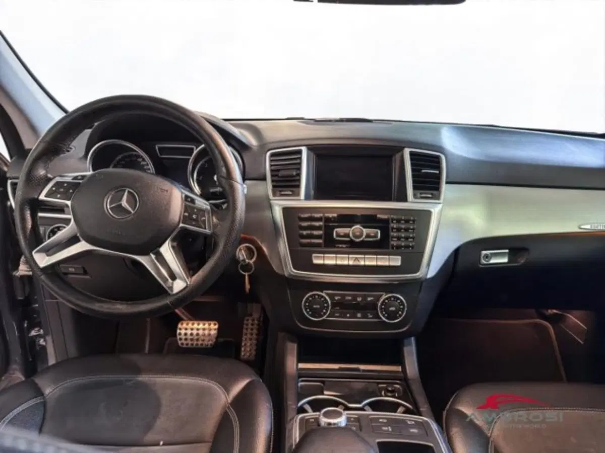 Mercedes-Benz Classe ML usata a Perugia (14)