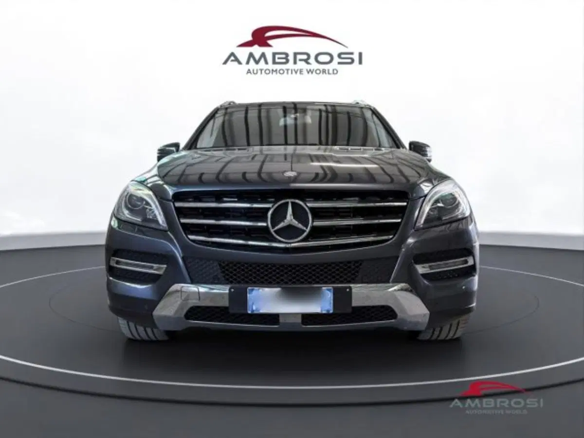 Mercedes-Benz Classe ML usata a Perugia (7)