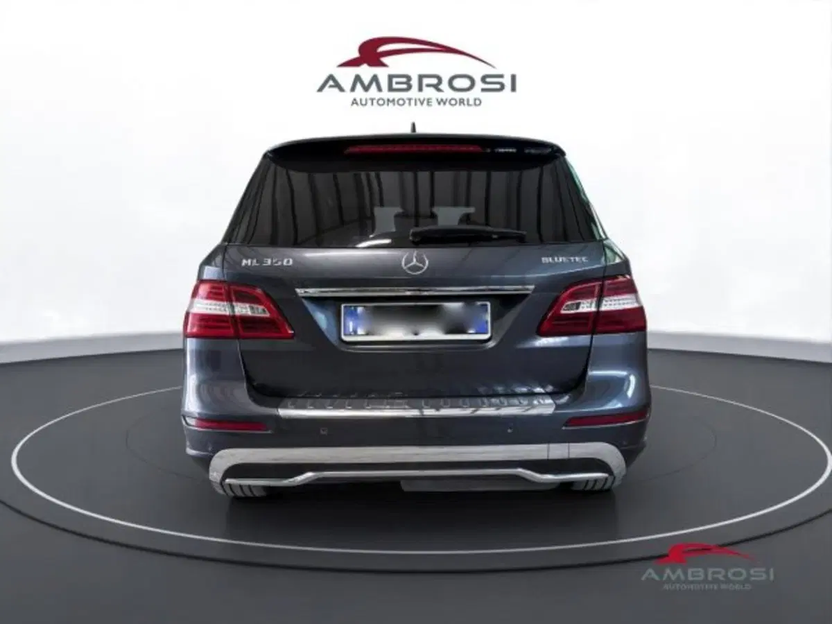 Mercedes-Benz Classe ML usata a Perugia (8)