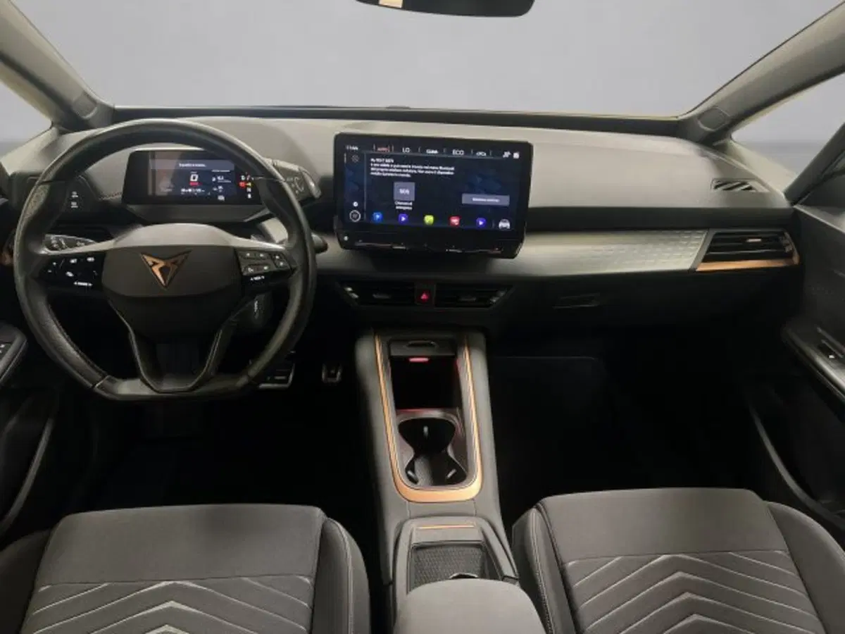 Cupra Born usata a Vicenza (8)