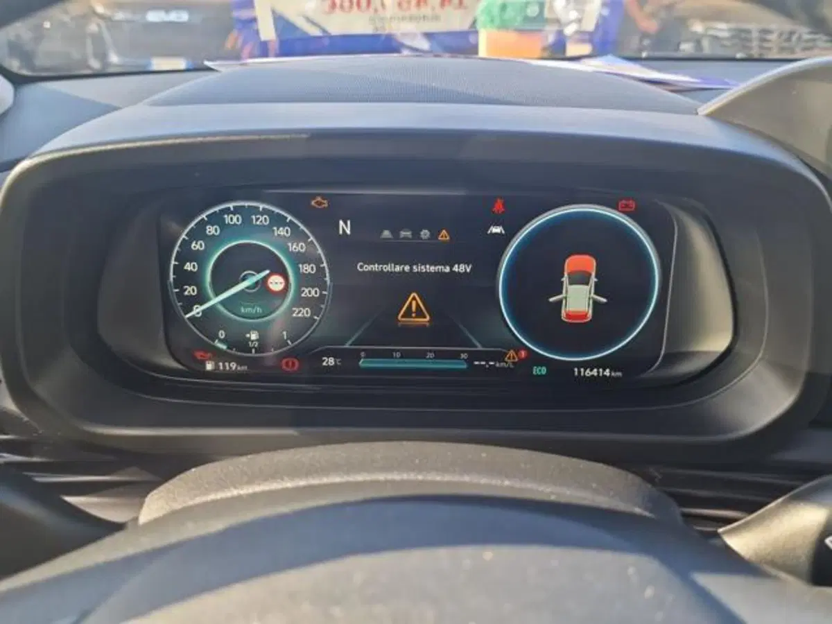 Hyundai i20 usata a Salerno (11)