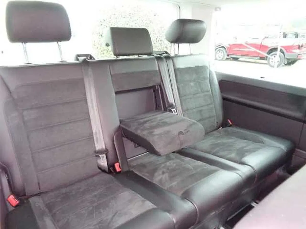 Volkswagen Multivan usata a Treviso (11)