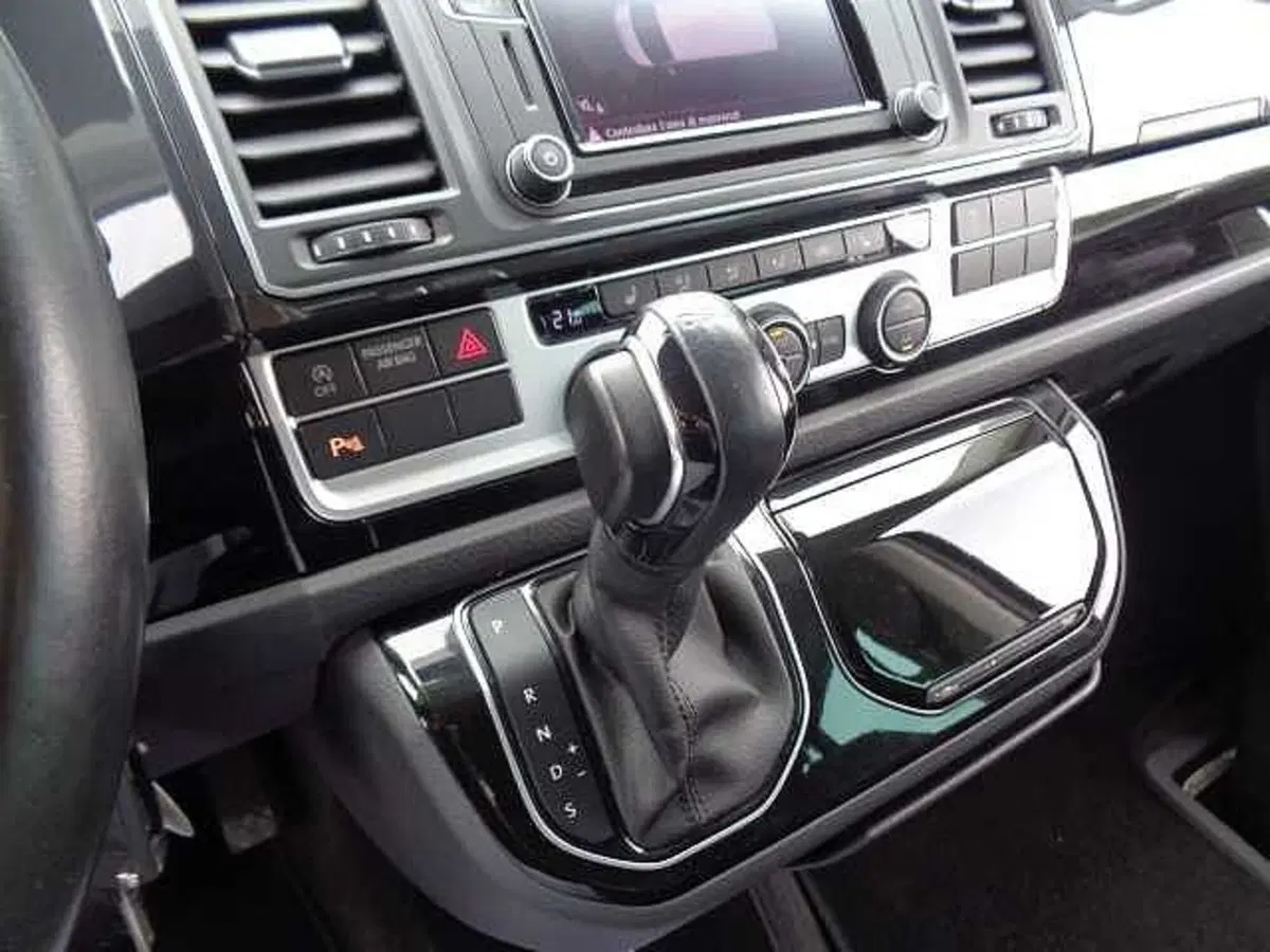 Volkswagen Multivan usata a Treviso (17)