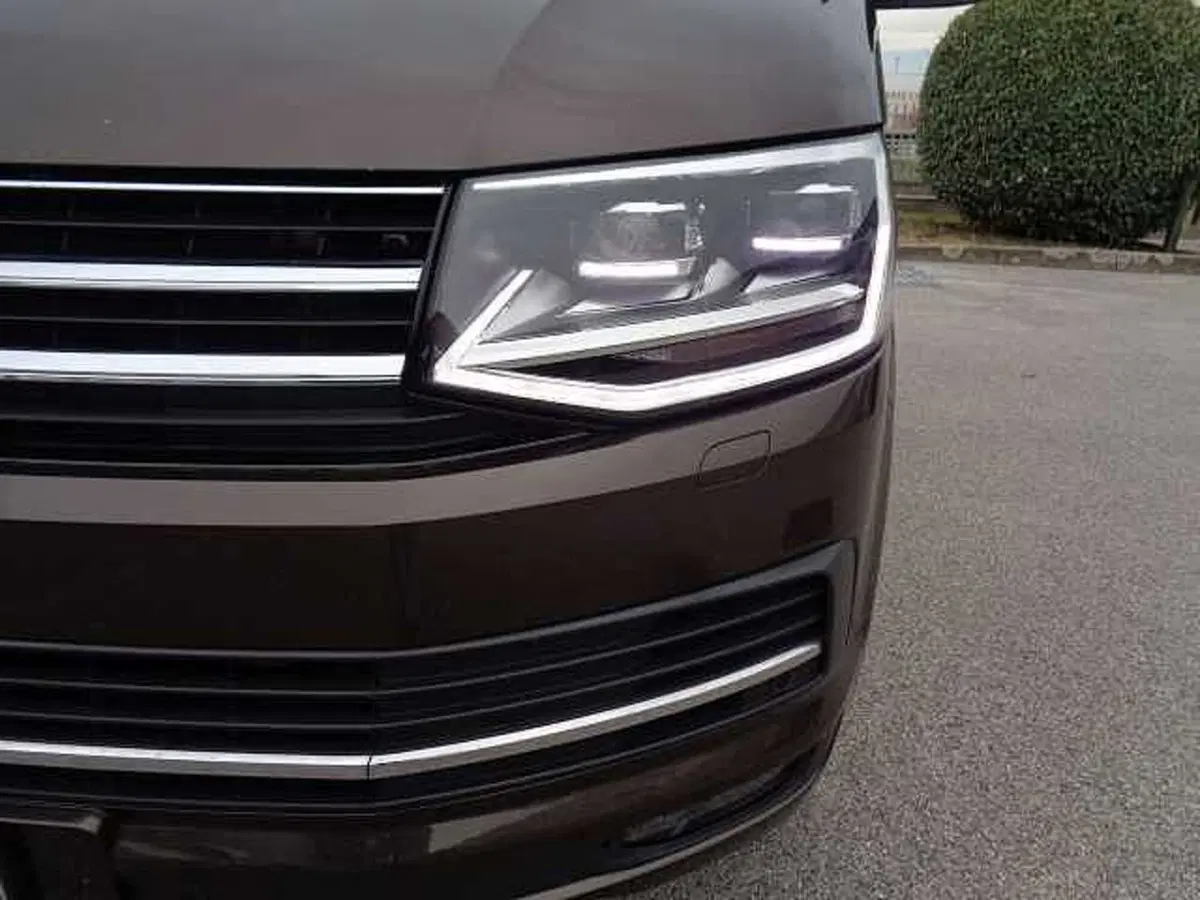 Volkswagen Multivan usata a Treviso (6)