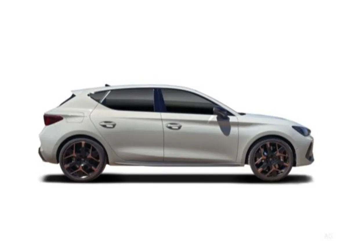 Cupra Leon nuova a Siena (8)