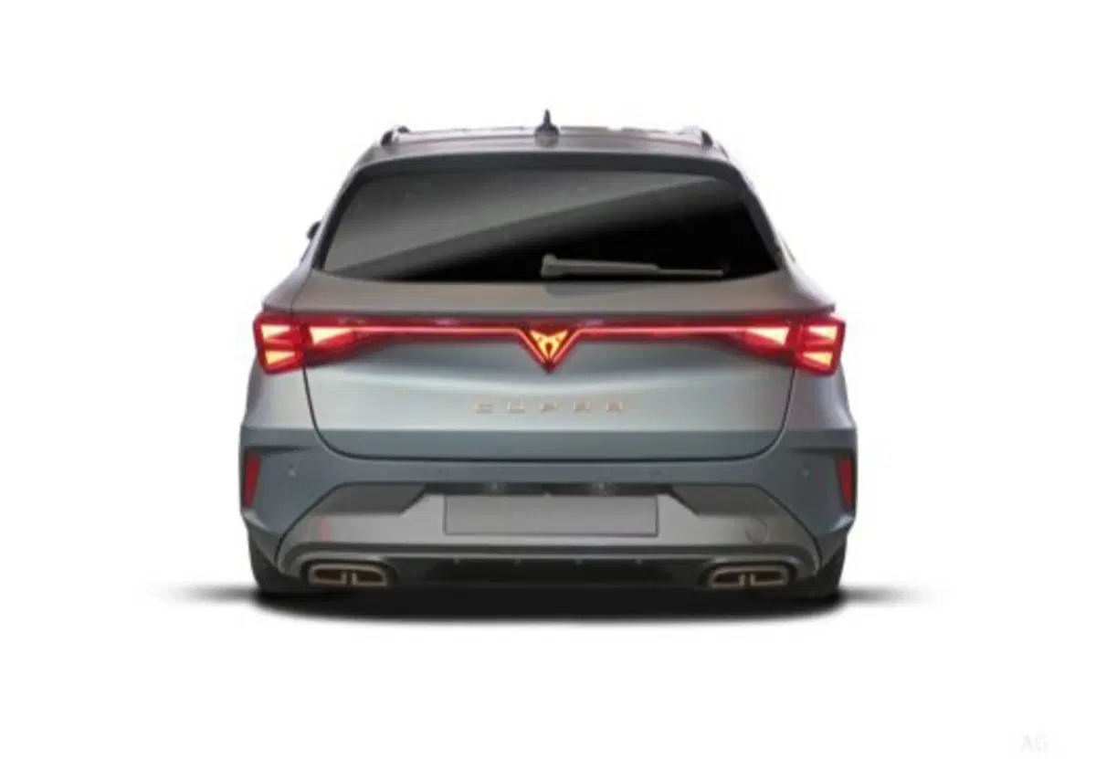 Cupra Leon Station Wagon nuova a Siena (10)