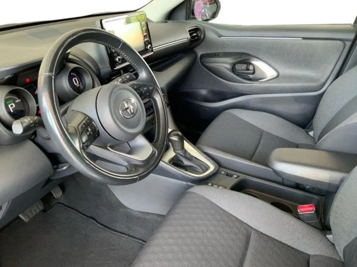 Toyota Yaris usata a Perugia (8)