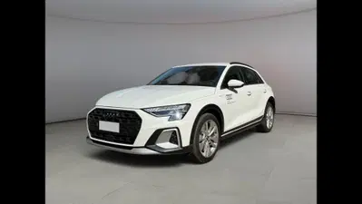 Audi A3 Sedan 35 TDI S tronic Business del 2026 usata a Palermo