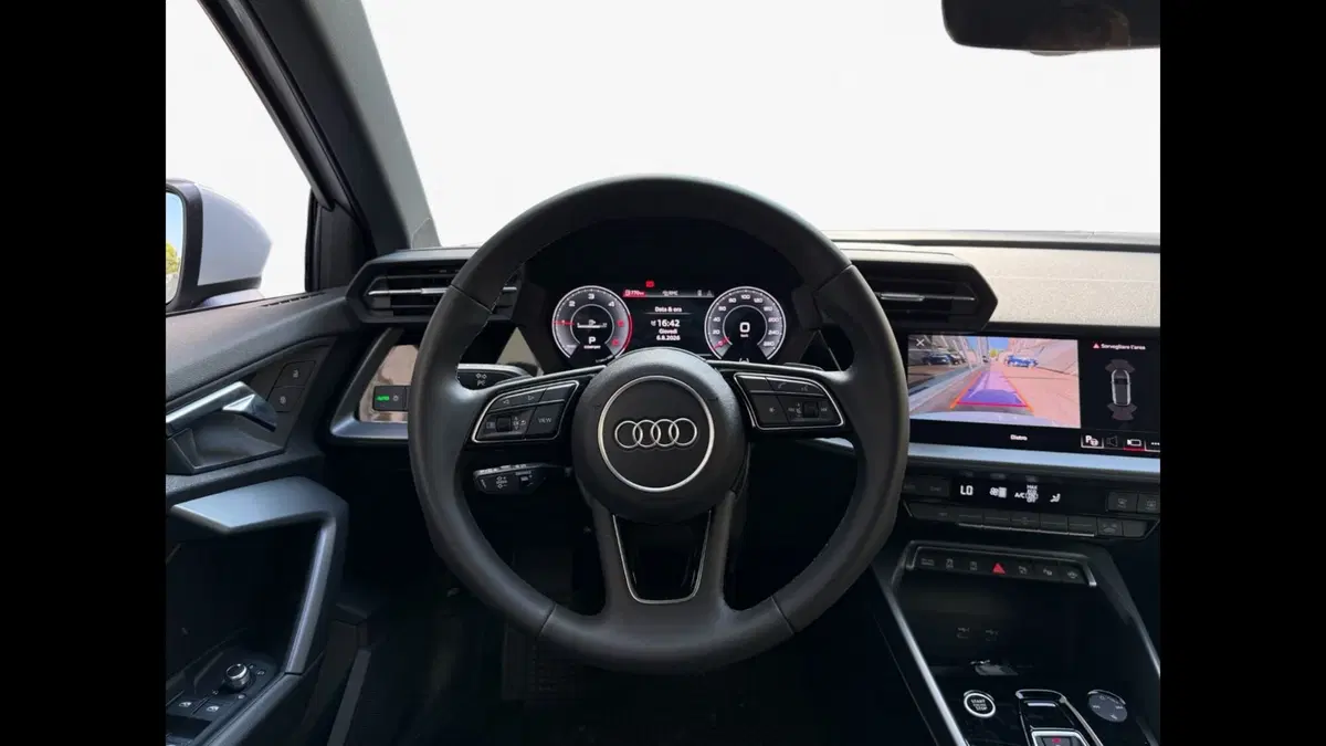 Audi A3 Sedan usata a Palermo (11)