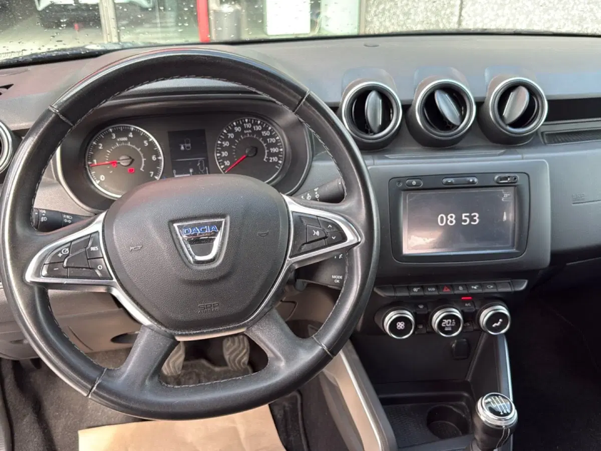 Dacia Duster usata a Vicenza (12)