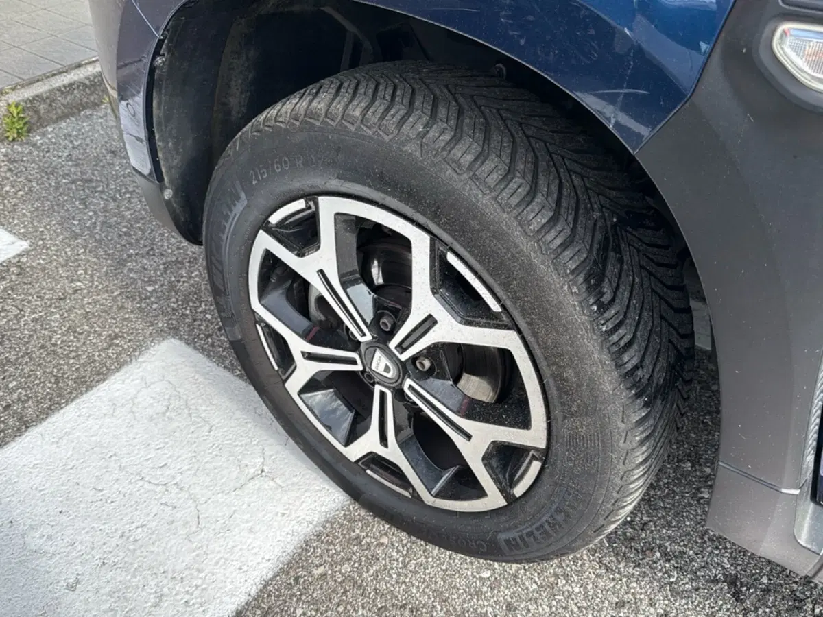 Dacia Duster usata a Vicenza (9)