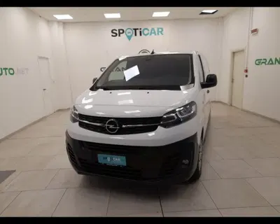 Opel Vivaro Furgone 2.0 Diesel 150CV S&amp;S PL-TN-DC M Furgone Enjoy del 2021 usata a Novi Ligure
