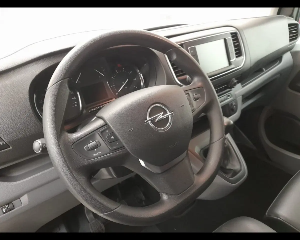 Opel Vivaro Furgone usata a Alessandria (10)
