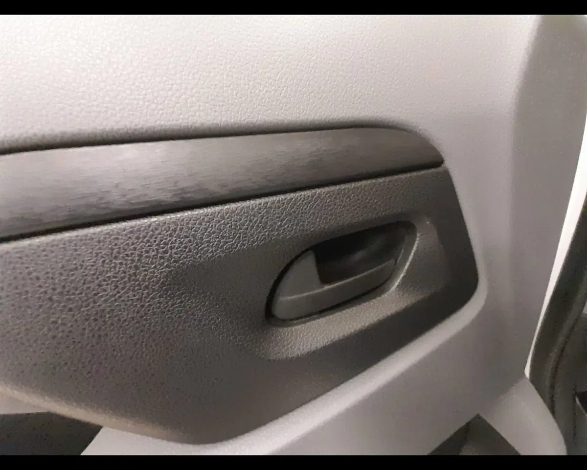 Opel Vivaro Furgone usata a Alessandria (19)