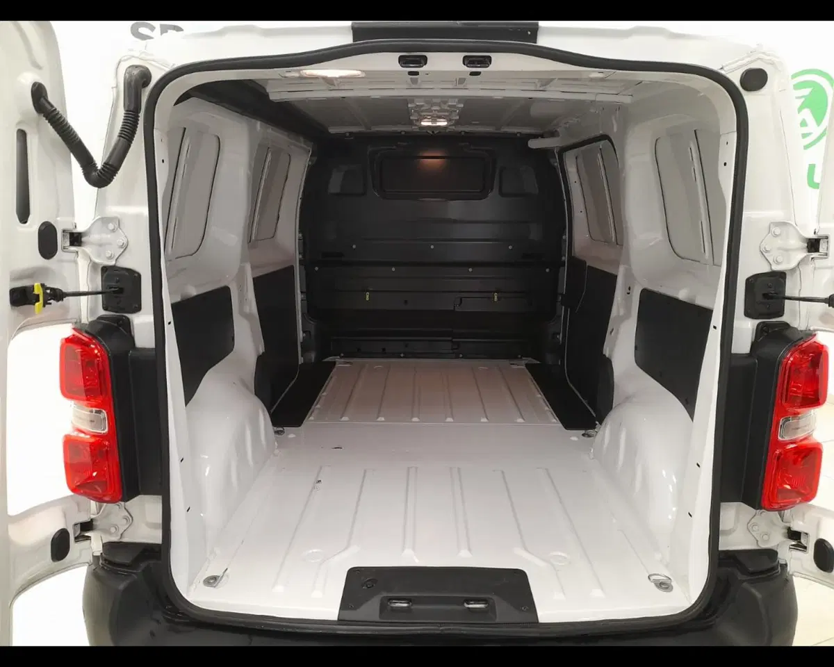 Opel Vivaro Furgone usata a Alessandria (4)