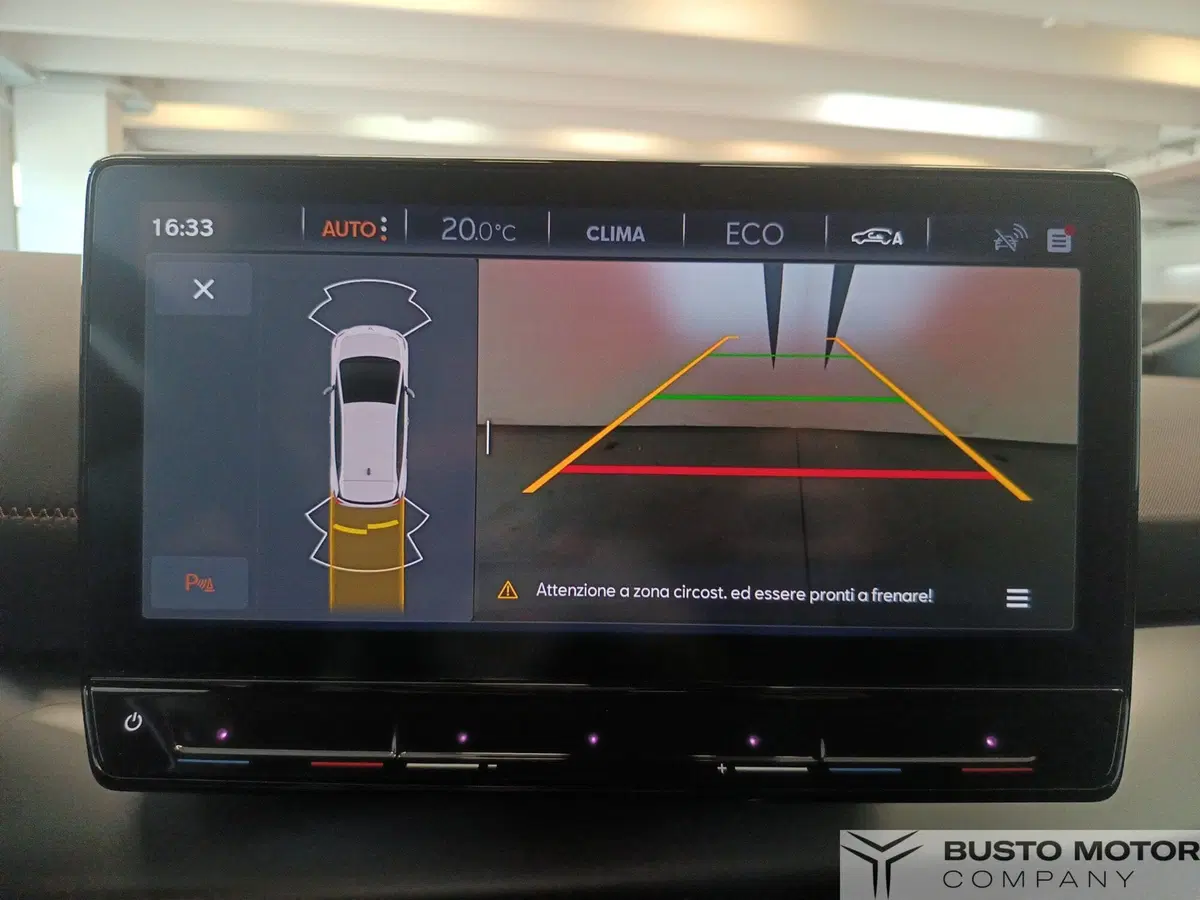 Cupra Born usata a Varese (15)