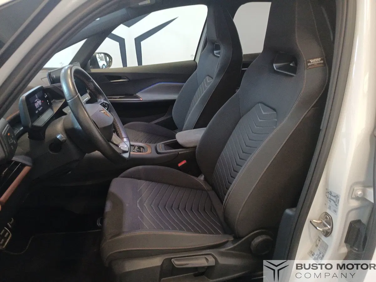 Cupra Born usata a Varese (8)