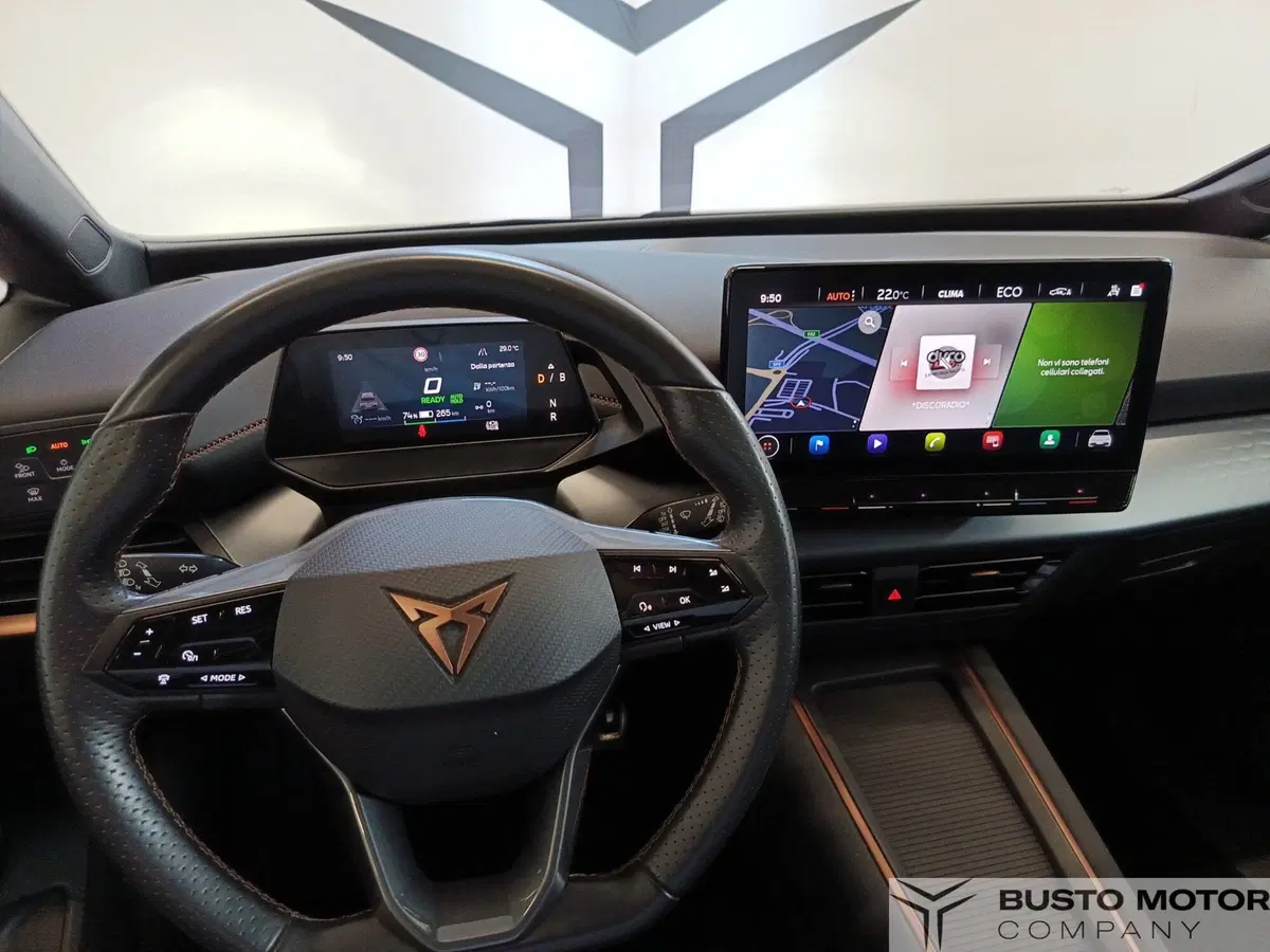 Cupra Born usata a Varese (11)
