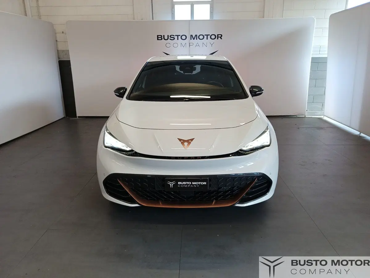 Cupra Born usata a Varese (2)