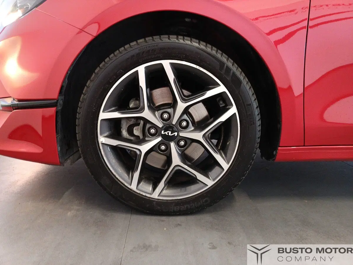 Kia Ceed Sport Wagon usata a Varese (8)