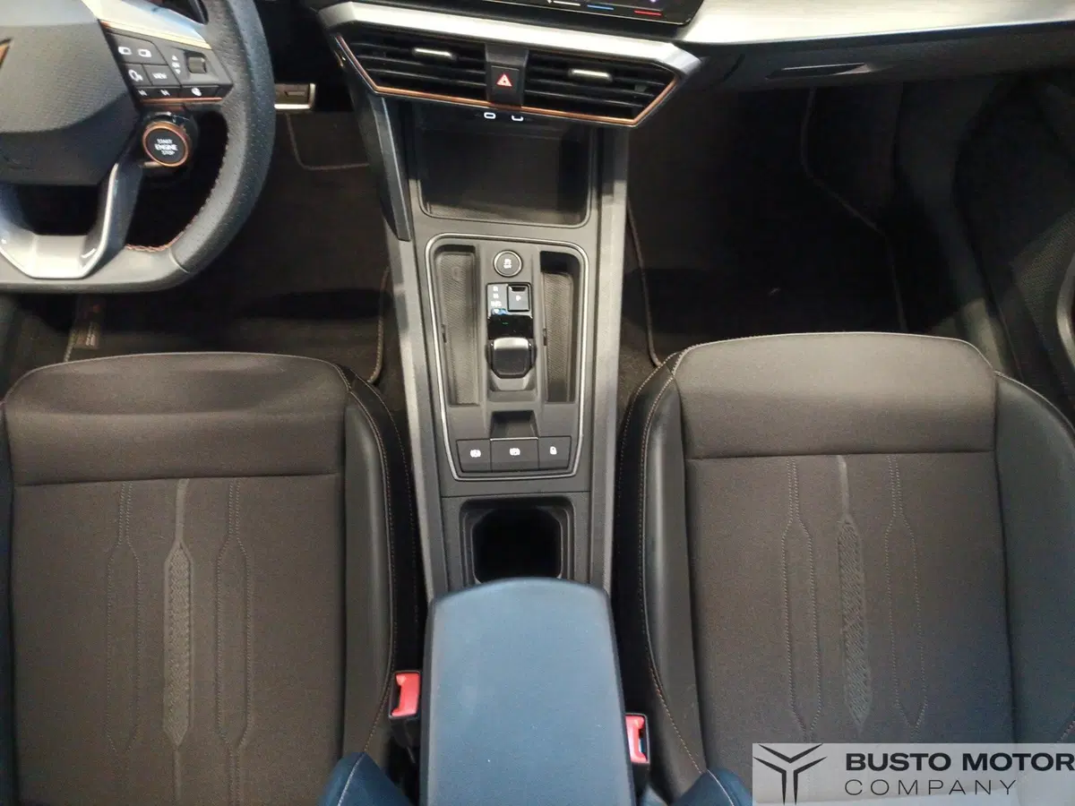 Cupra Leon usata a Varese (17)