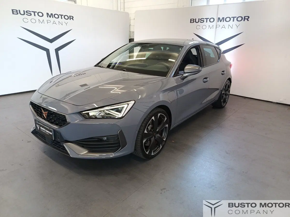 Cupra Leon usata a Varese (4)