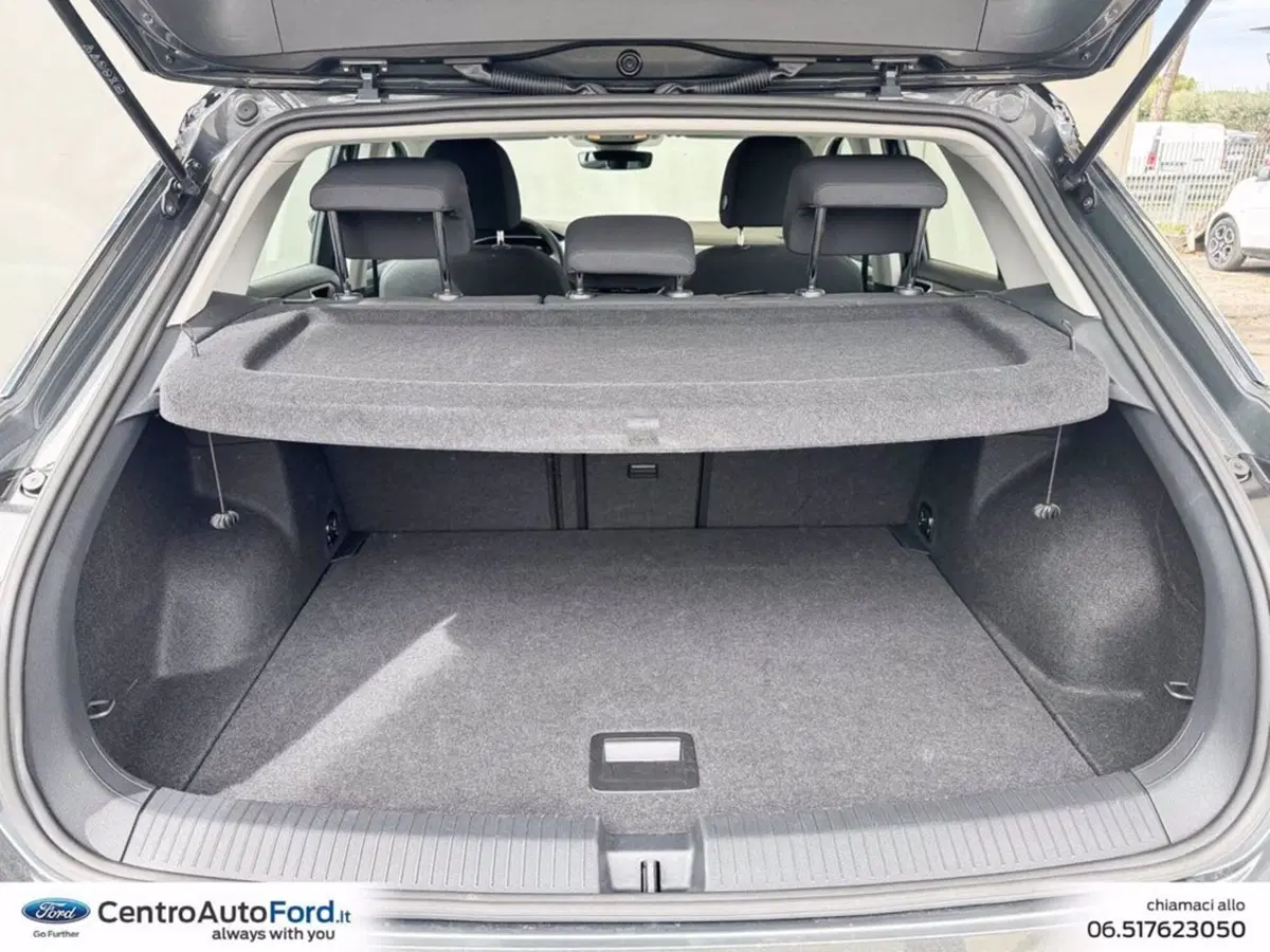 Volkswagen T-Roc usata a Roma (11)
