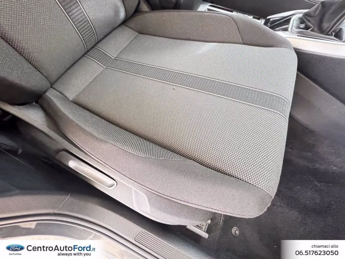 Volkswagen T-Roc usata a Roma (8)