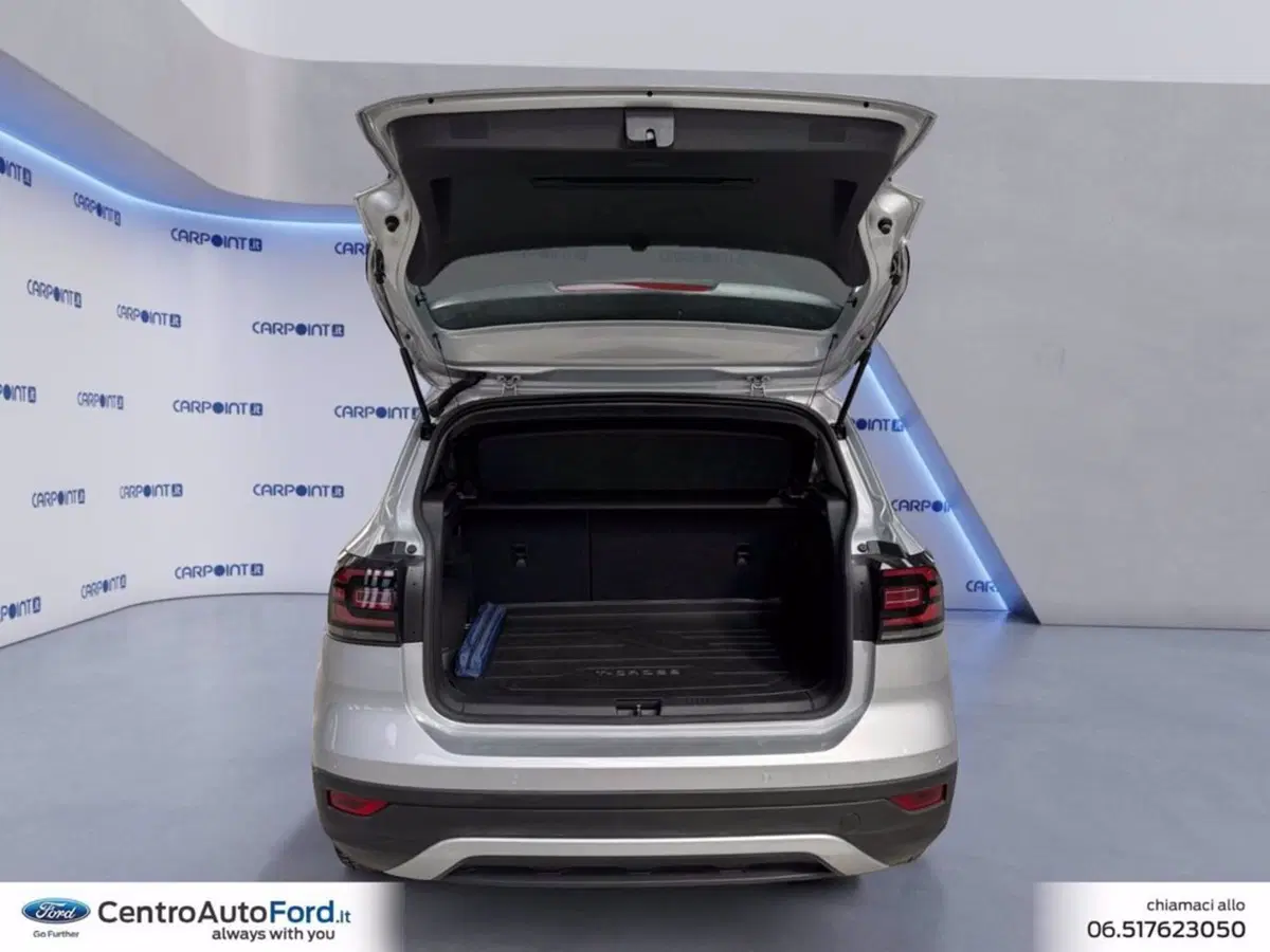 Volkswagen T-Cross usata a Roma (17)