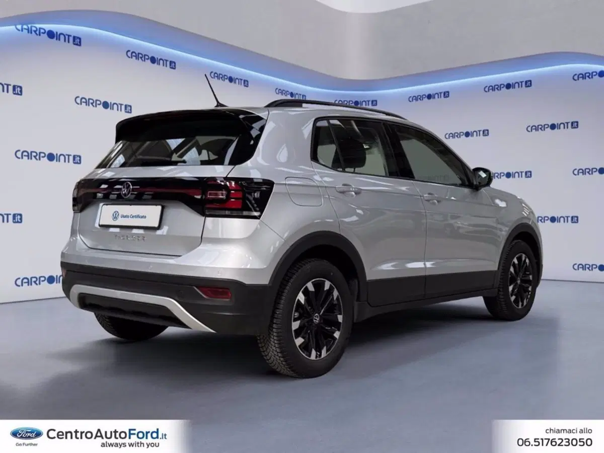 Volkswagen T-Cross usata a Roma (5)