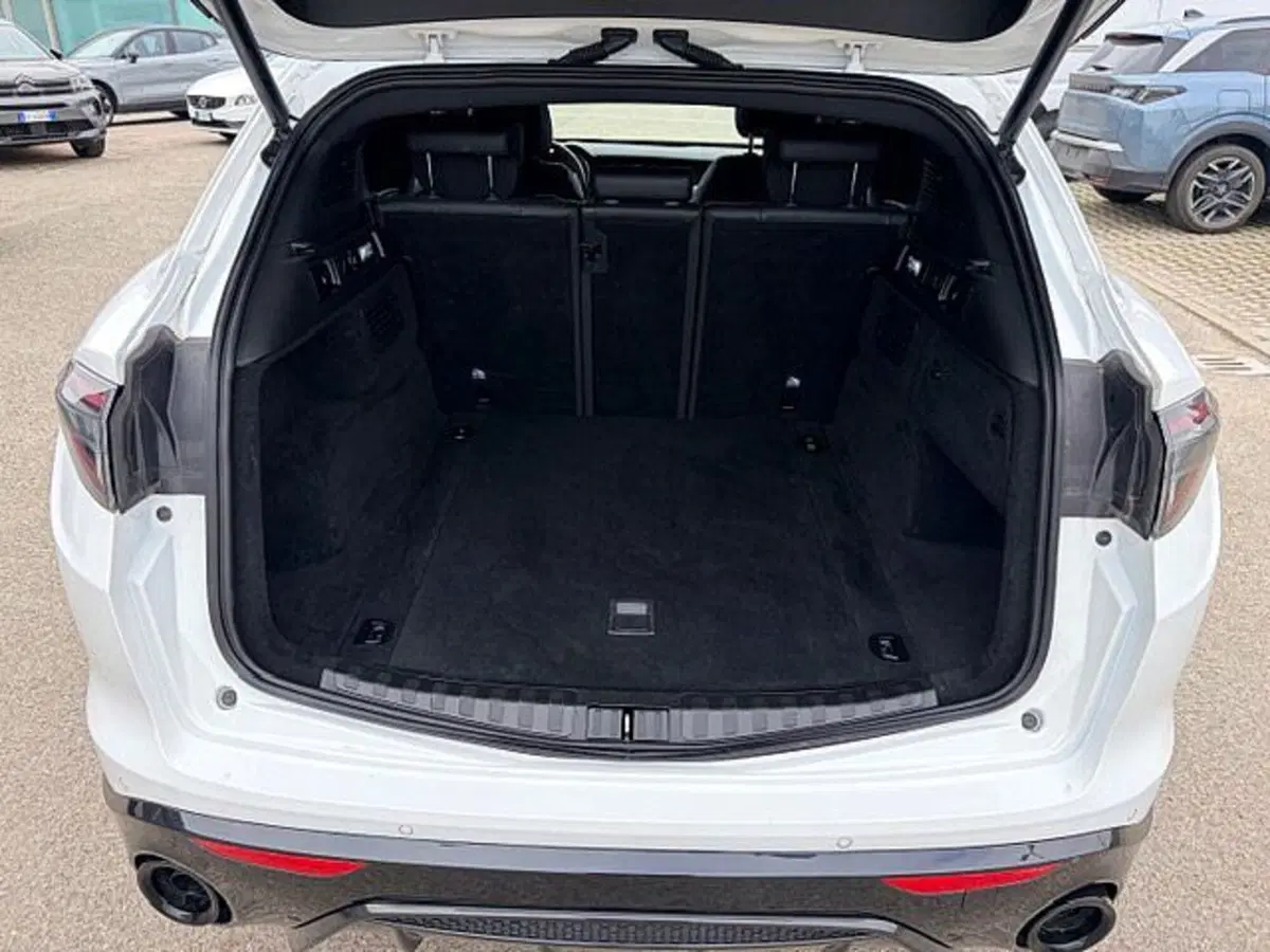 Alfa Romeo Stelvio usata a Ravenna (19)