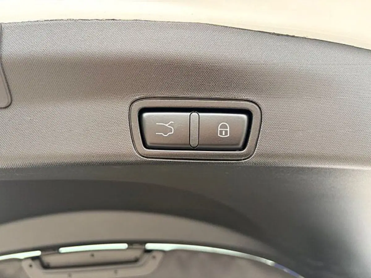Alfa Romeo Stelvio usata a Ravenna (20)