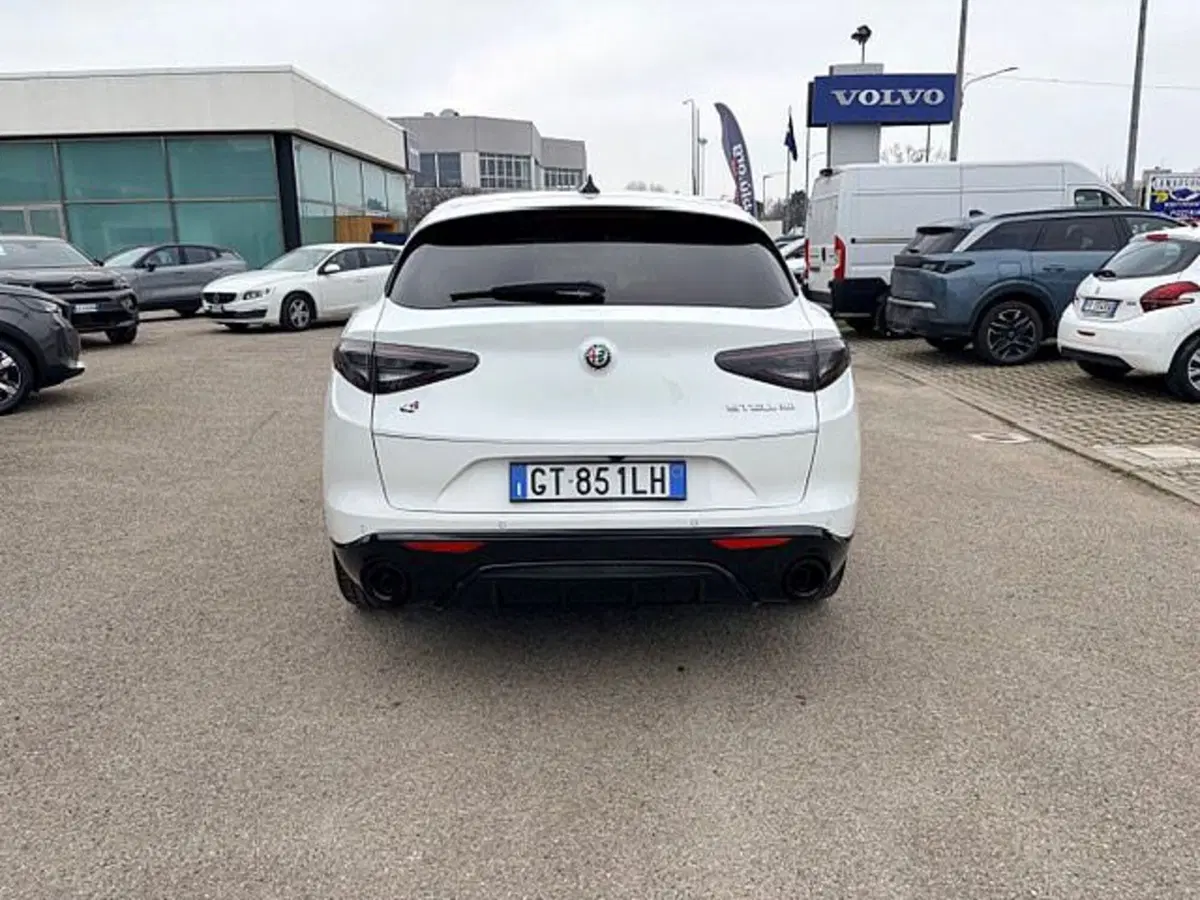 Alfa Romeo Stelvio usata a Ravenna (7)