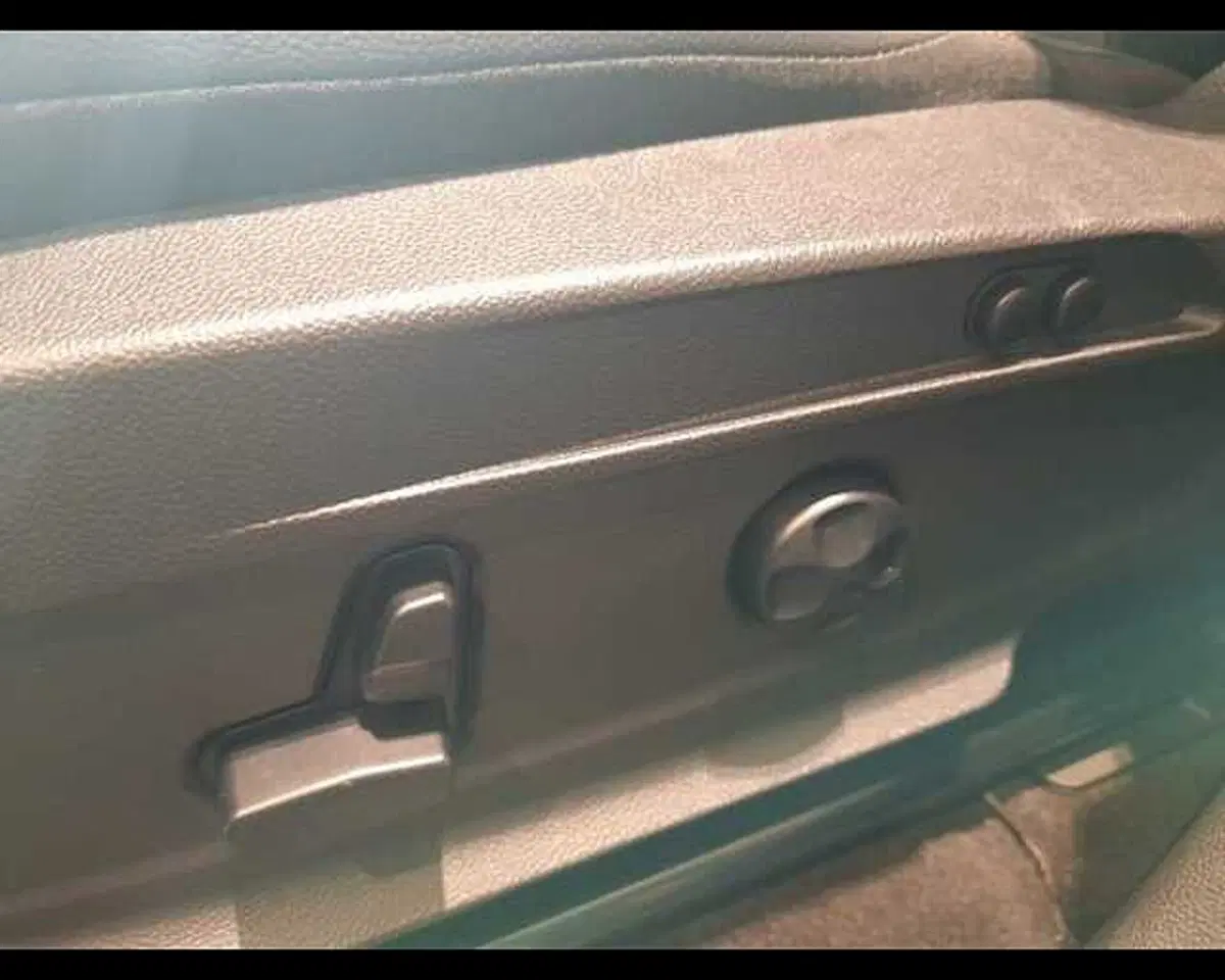 Alfa Romeo Stelvio usata a Alessandria (19)