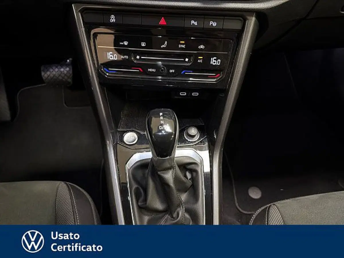 Volkswagen T-Roc usata a Vicenza (11)