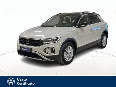 Volkswagen T-Roc 1.0 TSI Life del 2022 usata a Vicenza