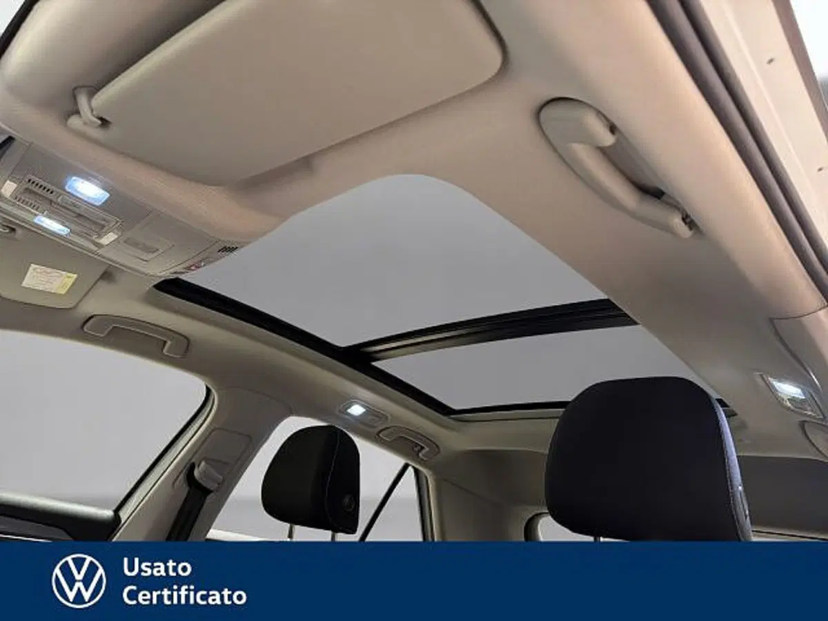 Volkswagen T-Roc usata a Vicenza (16)